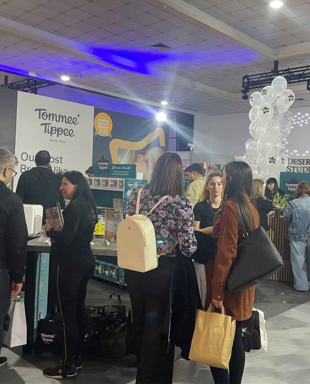 TOMMEE TIPPEE 4
